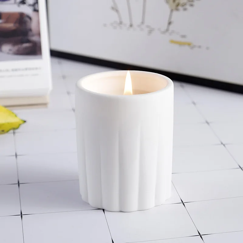 Luxury ceramic candle vessels lanterns and candle jars wholesale for scents  candle container making