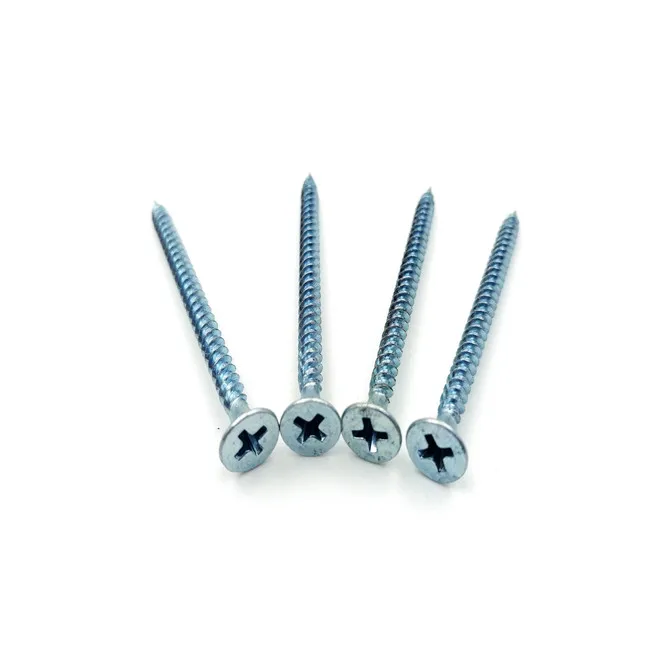 Фабрика производит самонарезающих винтов различных размеров из углеродистой стали