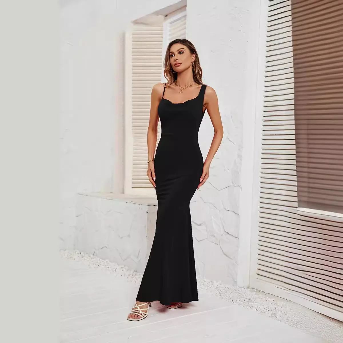 Stock new 2024 Europe and the United States summer fashion sexy dew backpack hip temperament halter dress