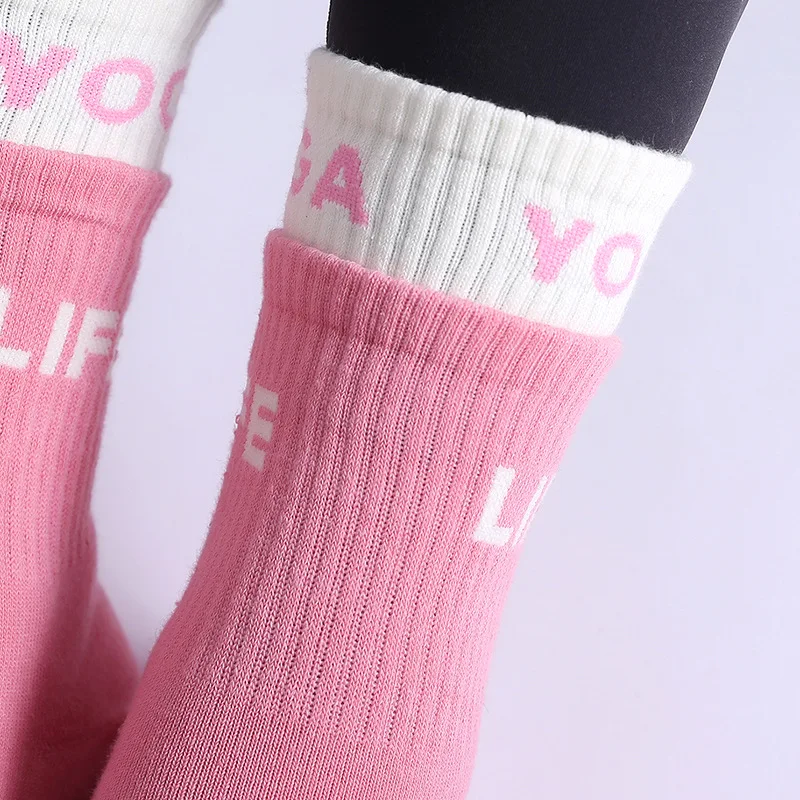 Summer New Long Tube Outdoor Sports Running Anti slip Football Socks Gym Fitness Girl Women Pull Running Socks