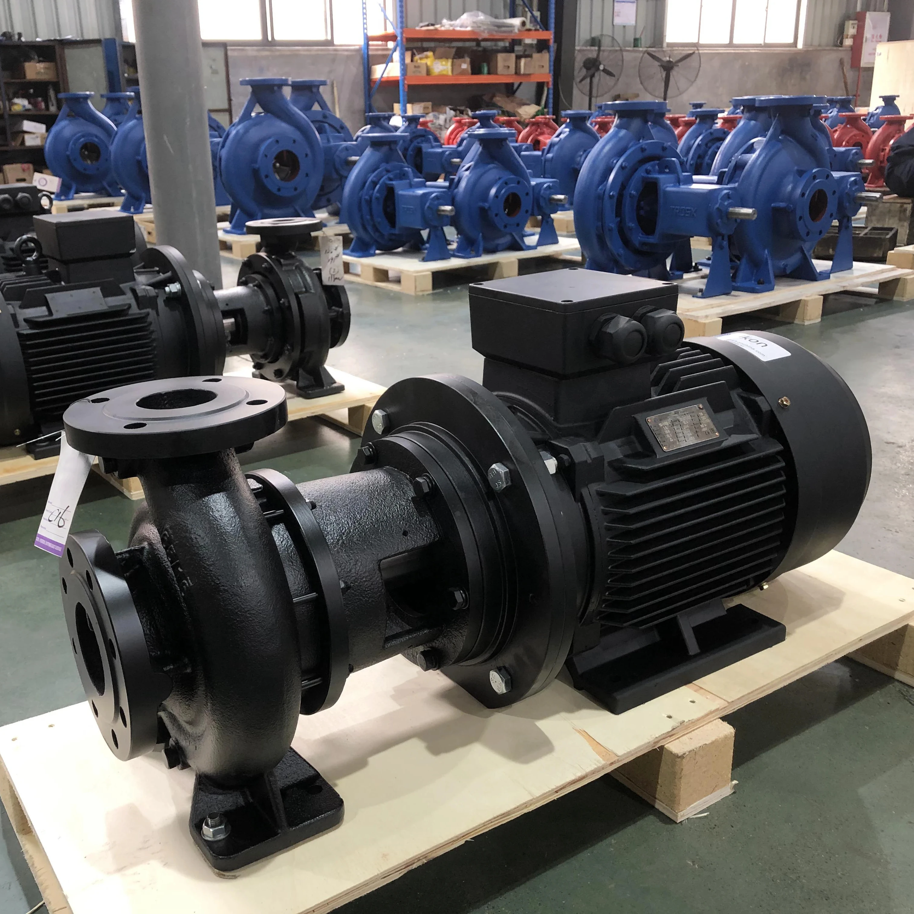 Manufacturer wholesale EN733 Standard Closed Coupled End Suction Centrifugal Pump easy interchangeability