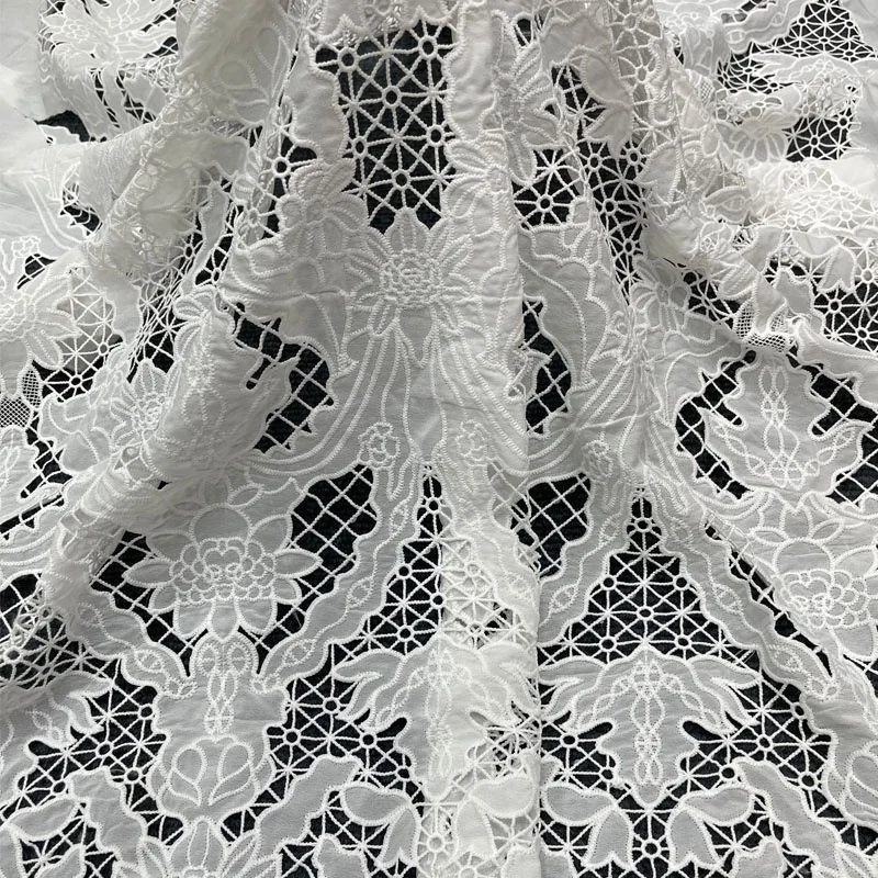 Latest Floral Guipure Lace Polyester Embossed Mesh Fabric Openwork Lace Fabric for Skirts