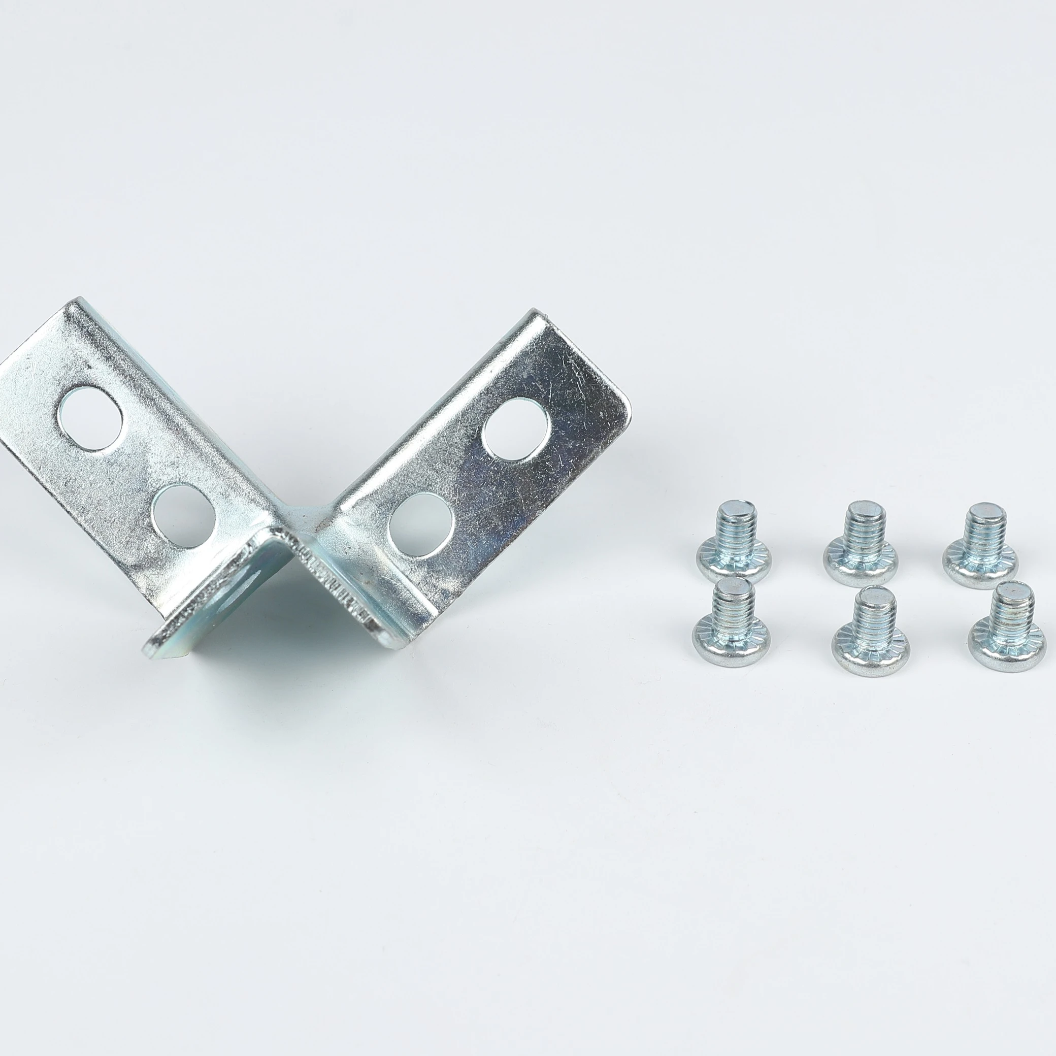 
China Qualified OEM/ODM Frame Connector Carbon Steel Furniture Hardware Connector 