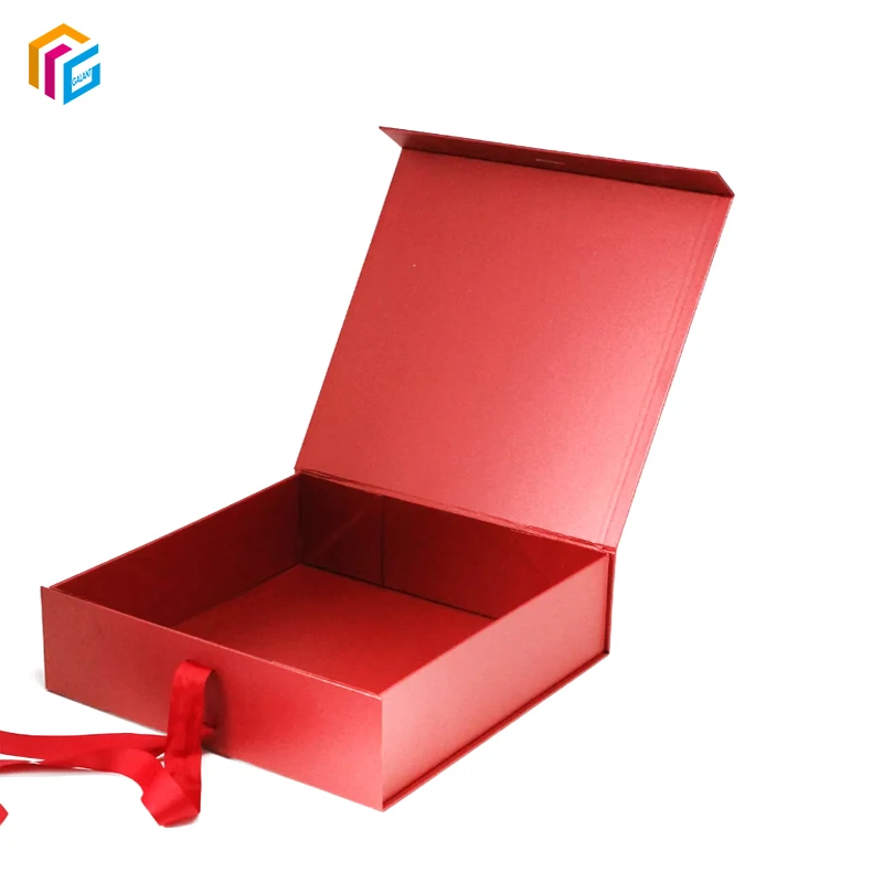 Custom Red Rigid Magnetic Closure Gift Boxes Packaging Luxury Foldable Garment Apparel Clothing Packaging Box
