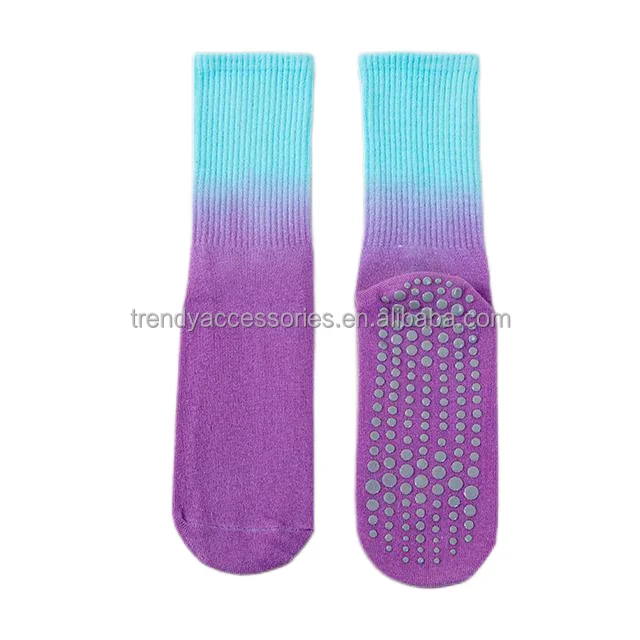 Mid Tube Gradient color Anti slip Grip Yoga Dance Sport Socks Non Slip Silicone Pilates Socks With Customized Logo Winter Socks