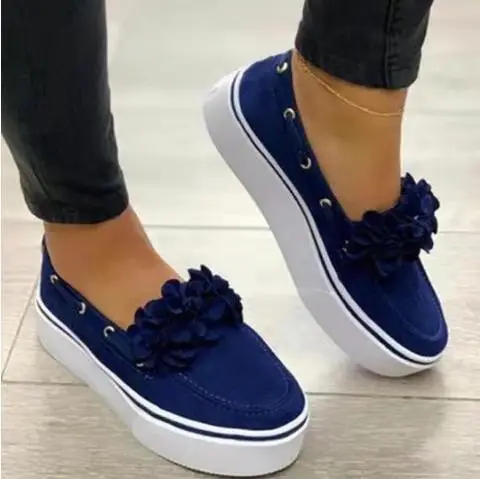 WK-005 new fashion spring summer solid leather 3 D flower decorated flat canvas shoes for women casual walking shoes