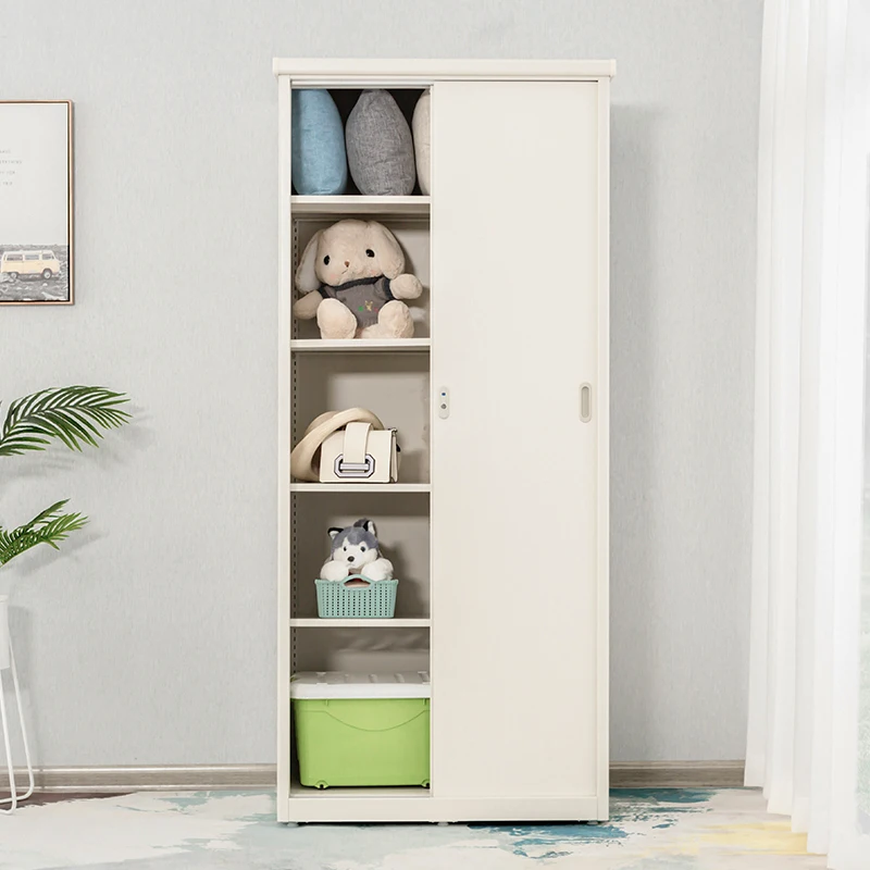 Stylish wardrobe with large capacity and versatility