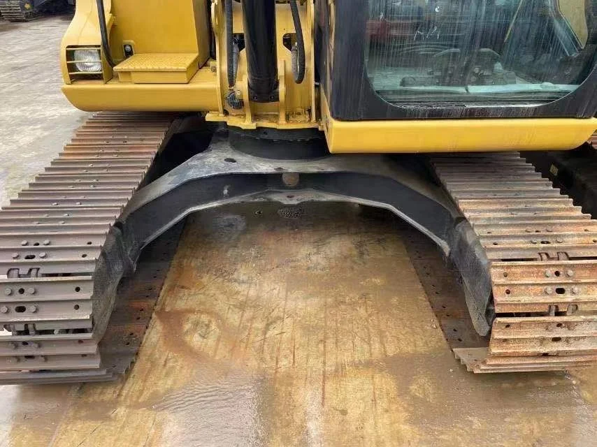 
CAT 307D crawler used digger for sale.7 ton carter second hand mini excavator Good performance and low price 