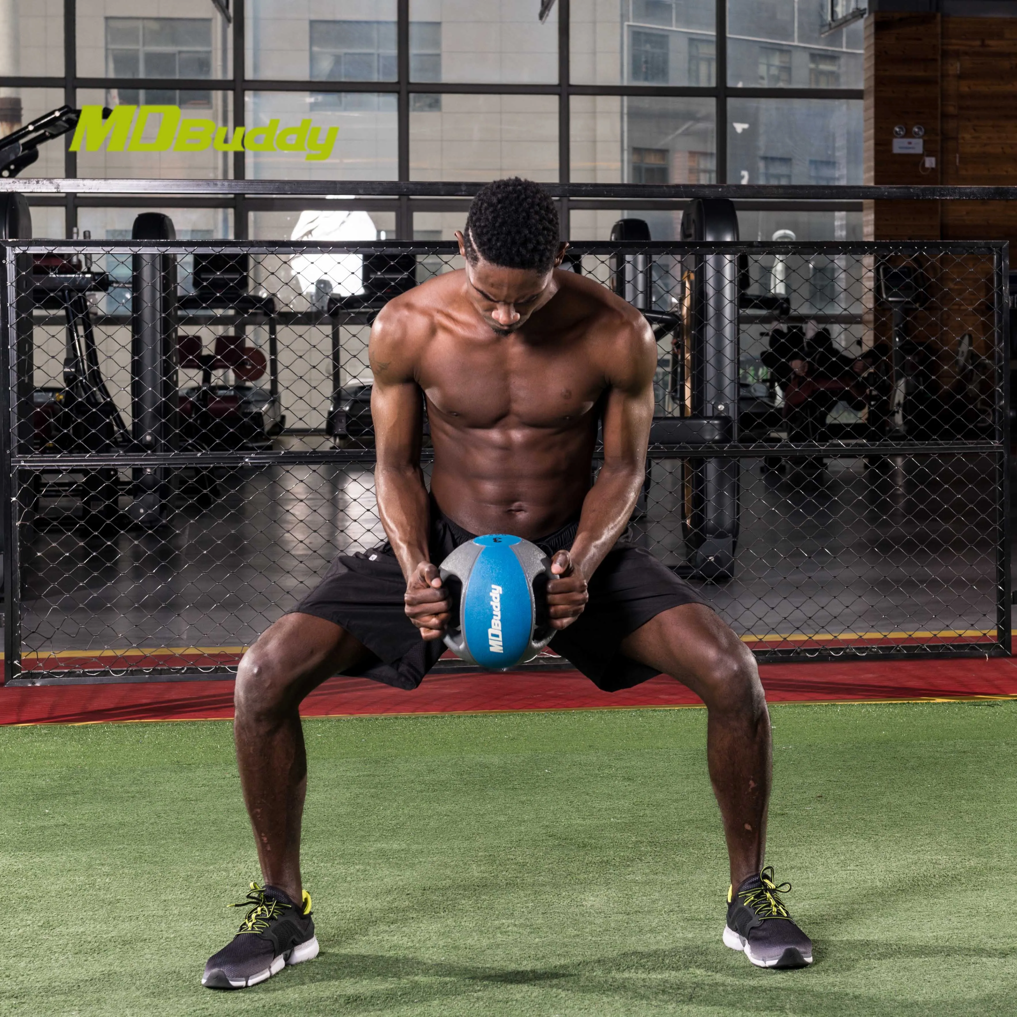 MDBuddy Custom Eco-friendly Rubber Double Grip Exercise Medicine Ball with Handles Weighted Ball for Abs