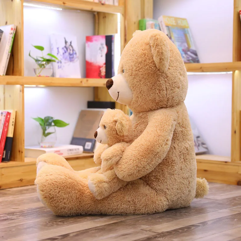 
Manufacturers sell new cuddly and mother-son teddy bears 
