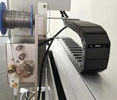 Automatic PCB Soldering USB/Type-C/Micro/Lightning Cable Soldering Machine Cellphone Charger Making Machine