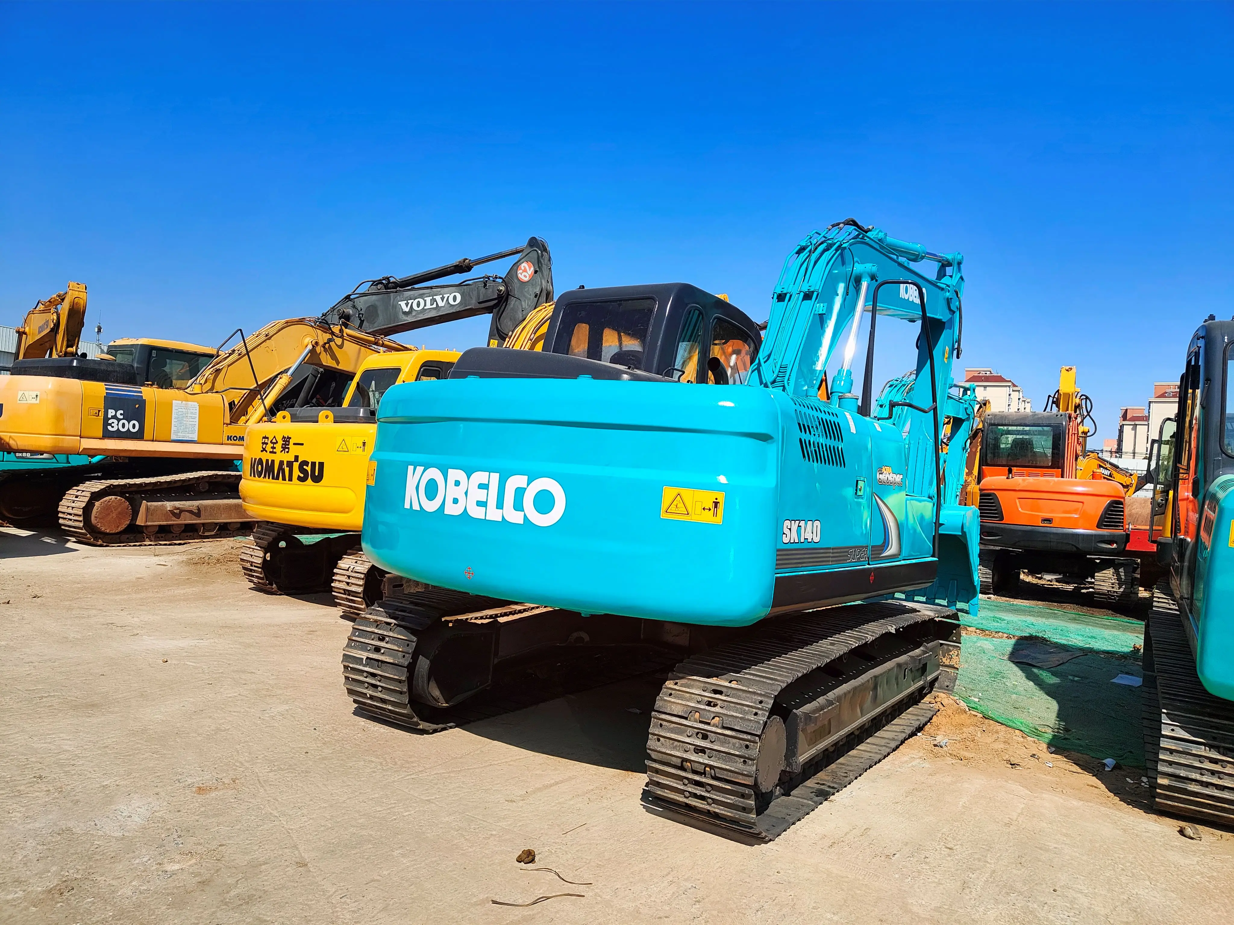 Used Kobelco Sk140/ Sk250/Sk240/Sk260/Sk350/Sk260-8/Sk210/Sk200 Crawler Hydraulic Excavator 20 Tons Excavator used excavator