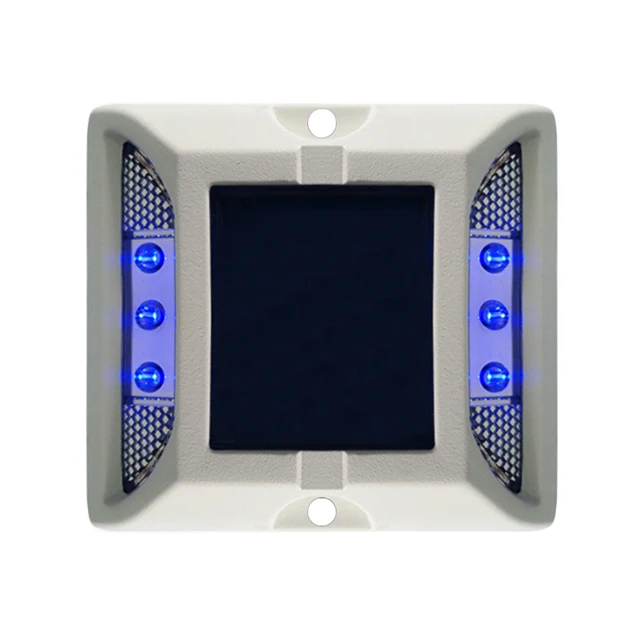 
USA solar panel garage road marker 