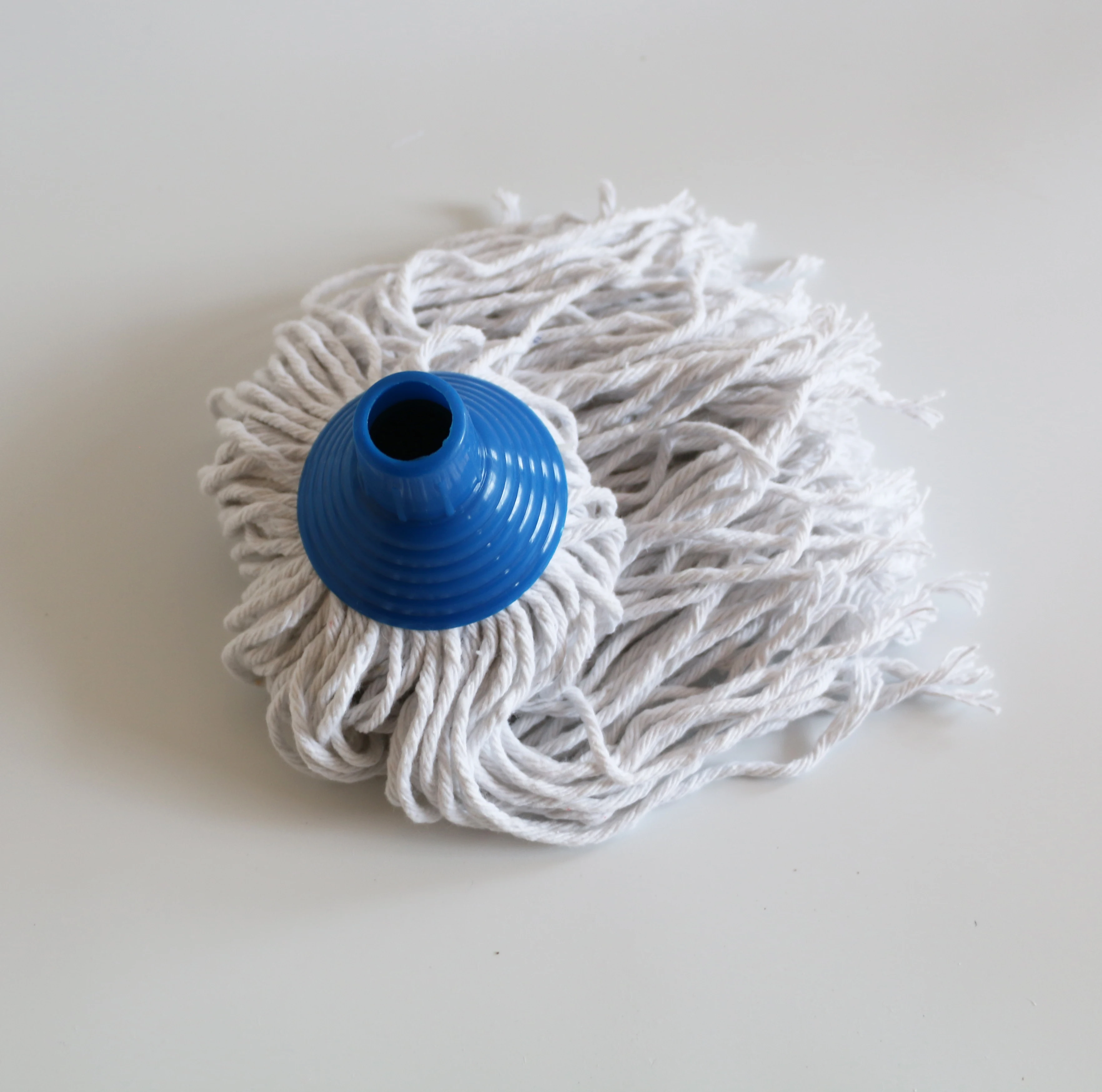 300gram plastic socket wet mop cotton yarn mop with wood metal stick