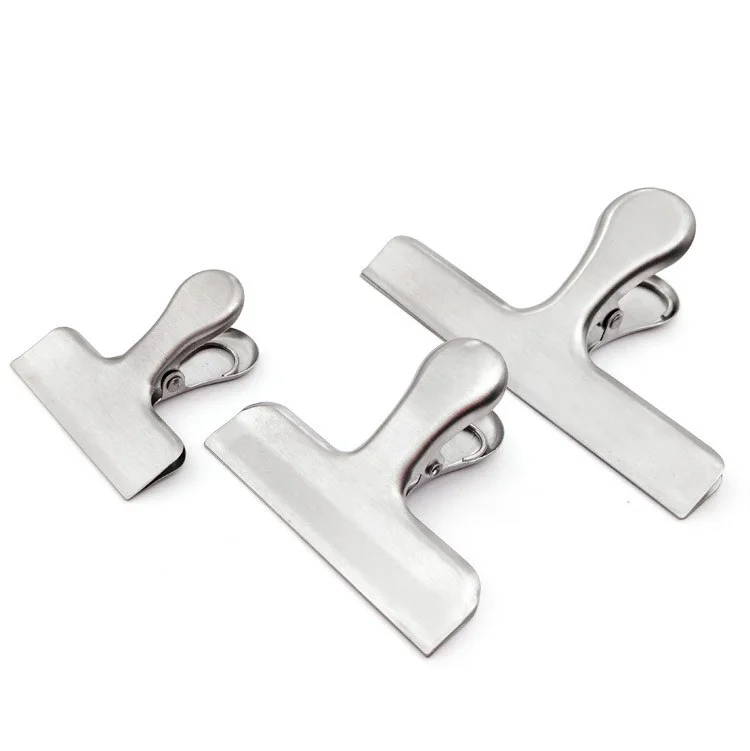 bag clip 02.JPG