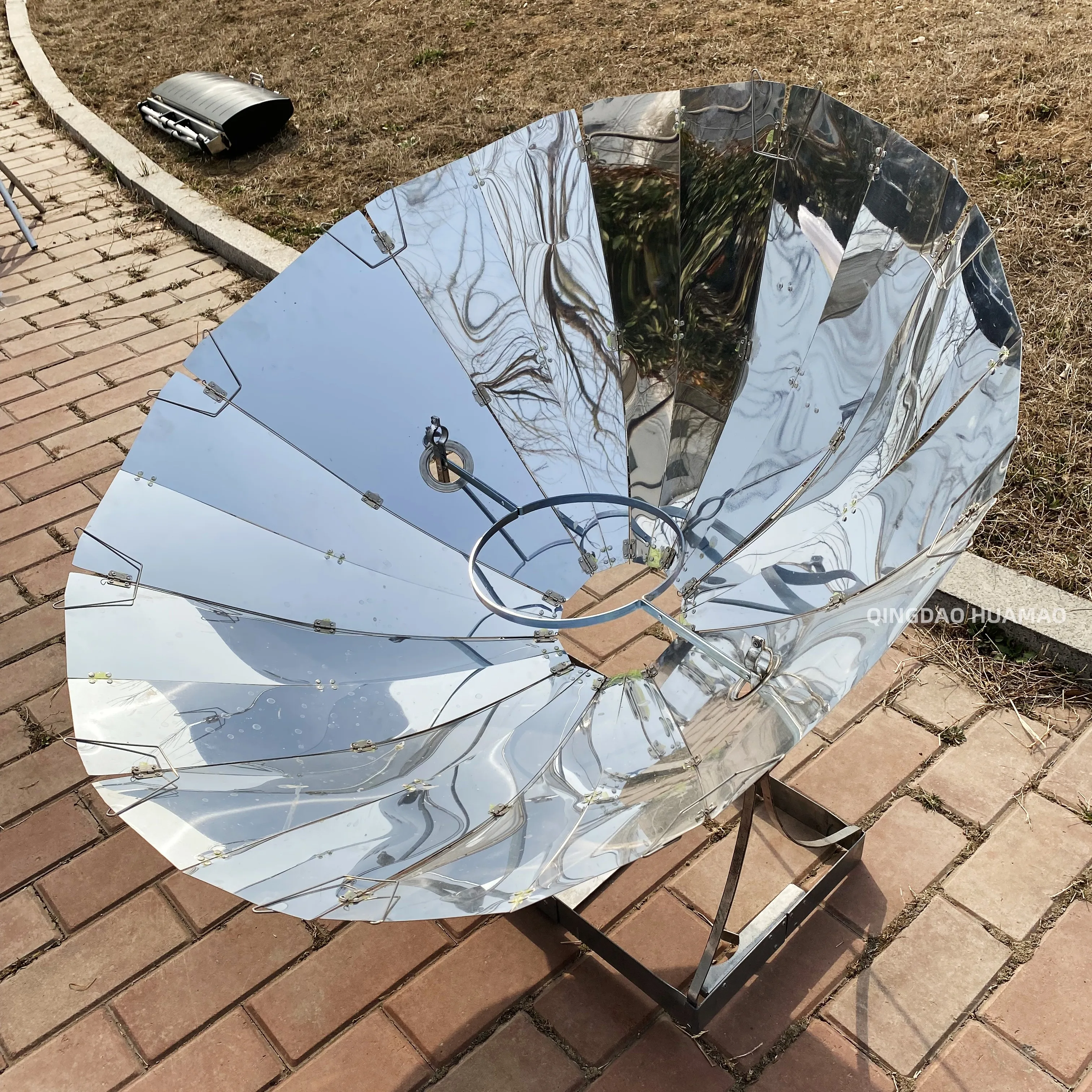 High efficiency outdoor solar stove direct selling folding solar stove concentrating solar cooker