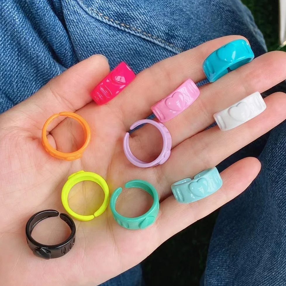 Fashion Chunky Summer Resizable Finger Ring Wholesale Latest Design Enamel Carved Heart Charm Girls Women Female Jewelry Rings