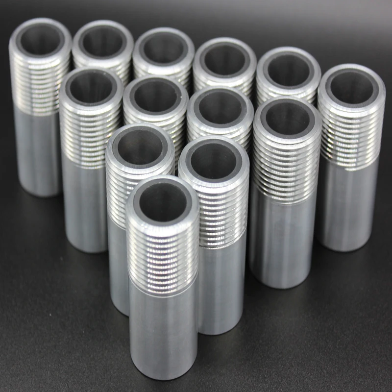 High pressure boron carbide gun screw thread nozzle