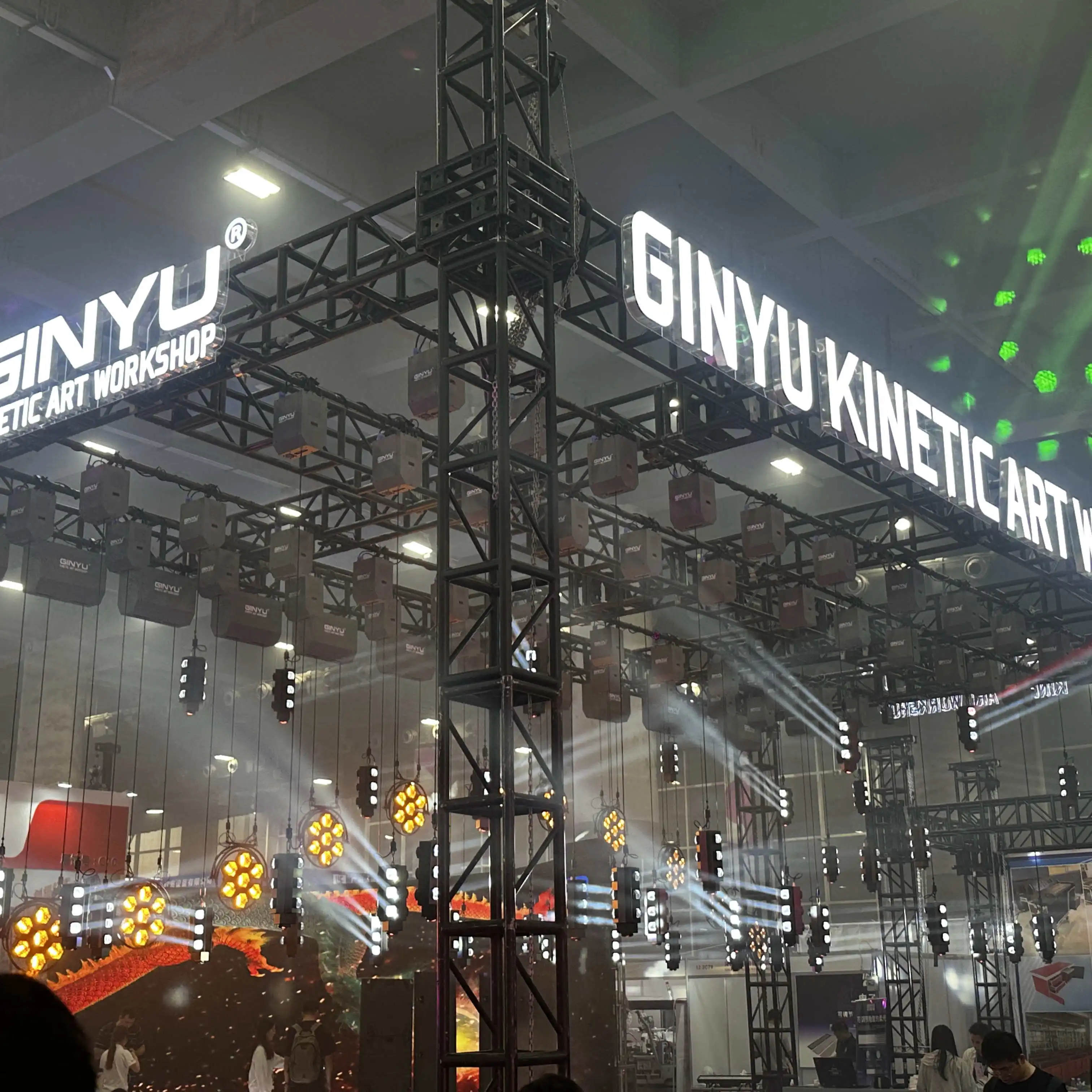 Lifting Ball System Dmx Winch Led Kinetic Disco Rgb Pixel 360 Degree Lights Indoor Led Pixel Light Tube