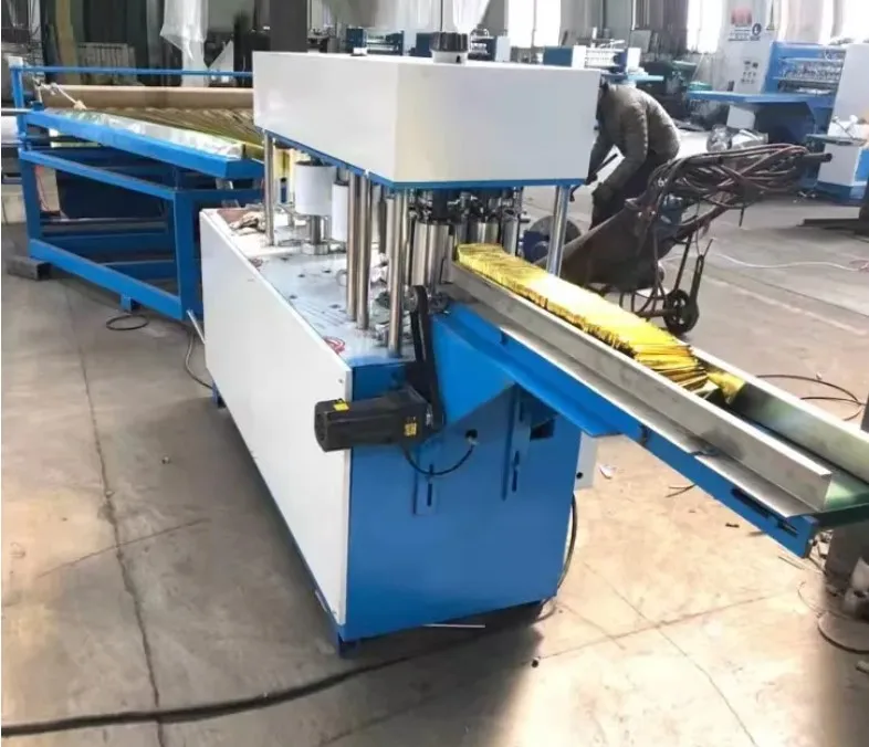 Fully Automatic OPP PET Material Emergency Blanket Making Machine Non Woven Fabric Pe Plastic,paper Packaging 80pcs/min 800