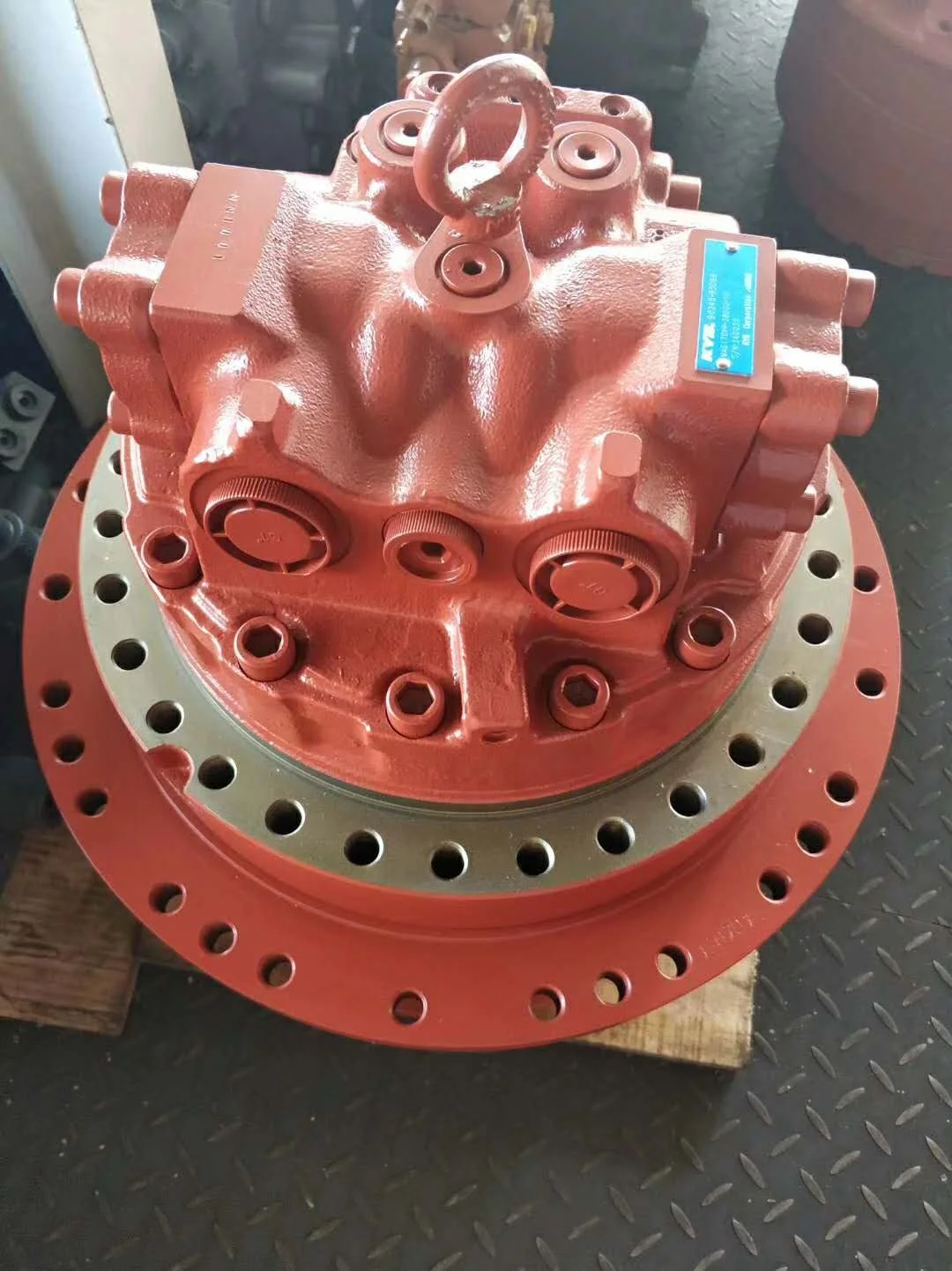 9020B excavator final drive 161303A1 KLA0134 161320A1 travel motor