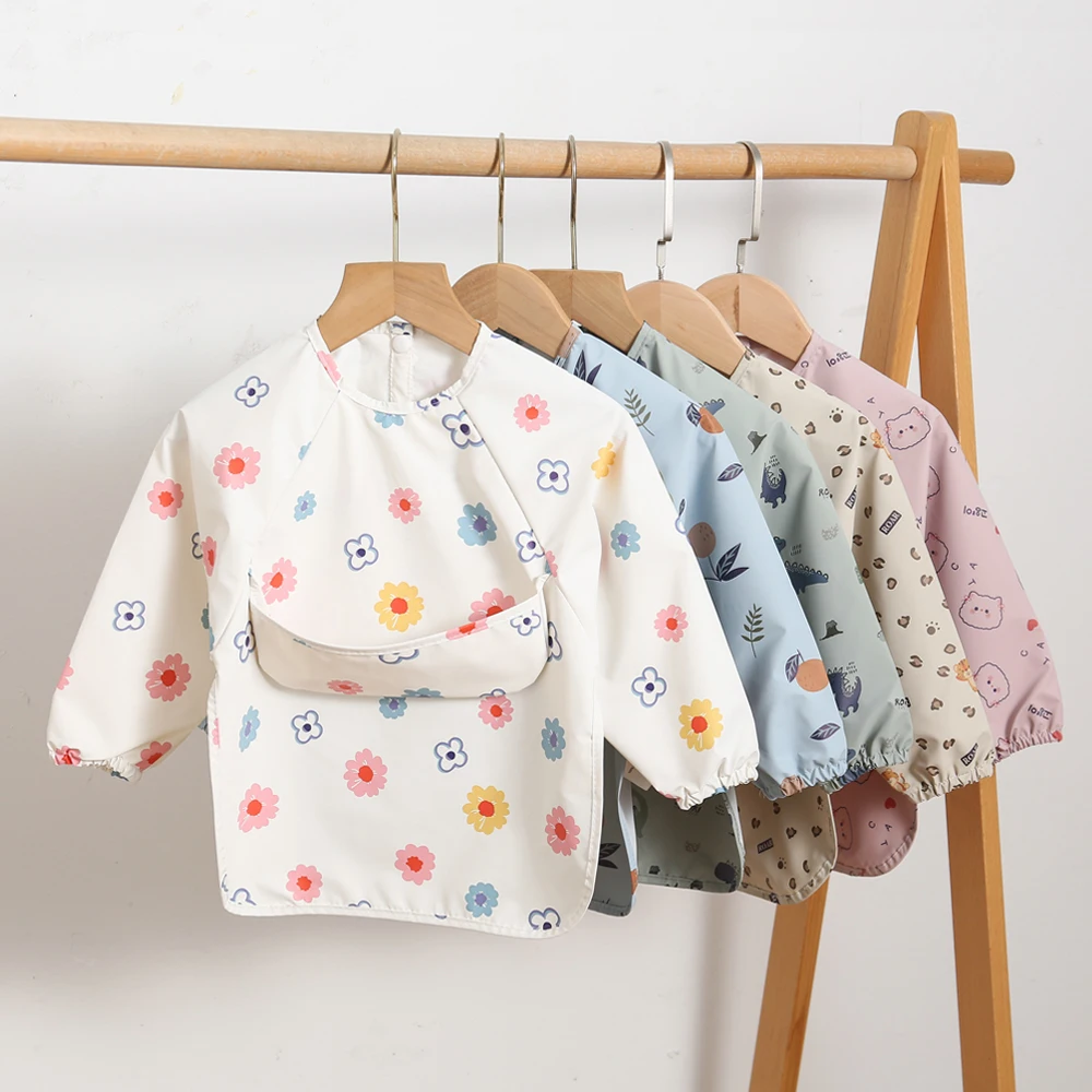 2023 hot sale Long Sleeve Waterproof Baby Toddler Kids Bib With Pocket Children Stuff baby eating apron Manufacturer