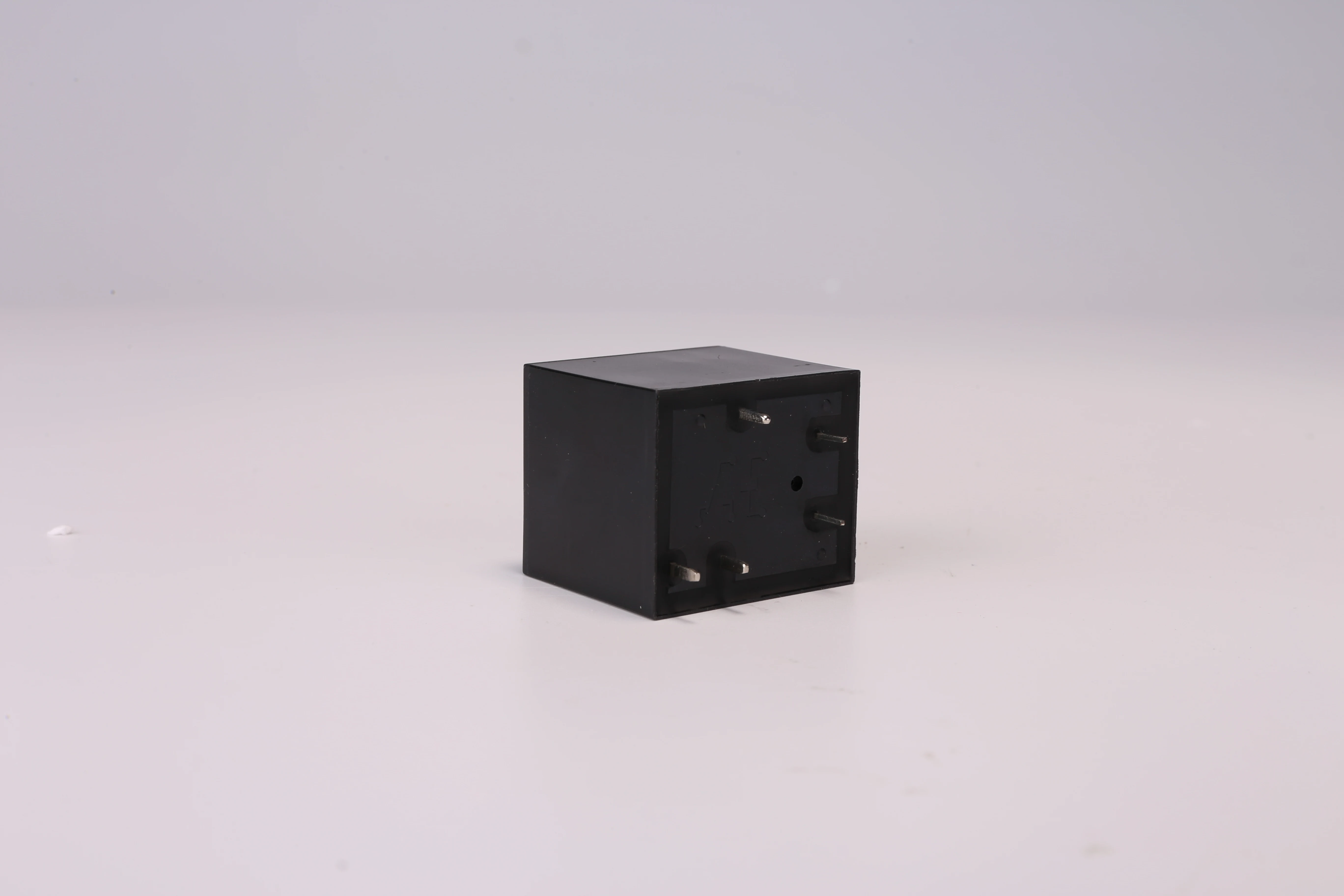 Electromagnetic relay JQX-15F (T90) 5 PINS relay