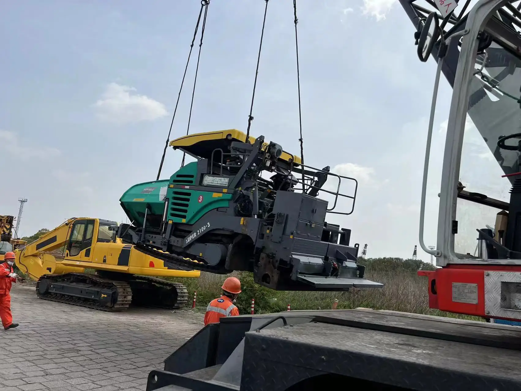 Used 2022 Year 1880-3 Base Construction Machinery Equipment Asphalt Paver Concrete Pump Spare Parts Top Brand Pakistan Provided