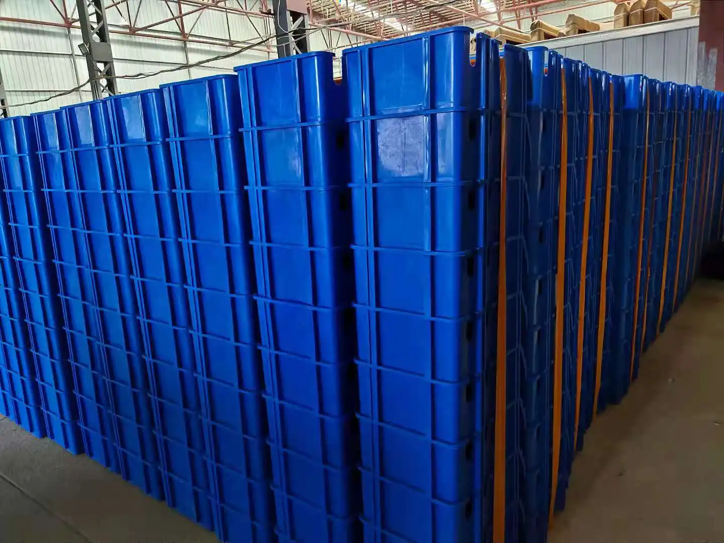 Factory wholesale Price Plastic box mud crab farming house for indoor lobster raising