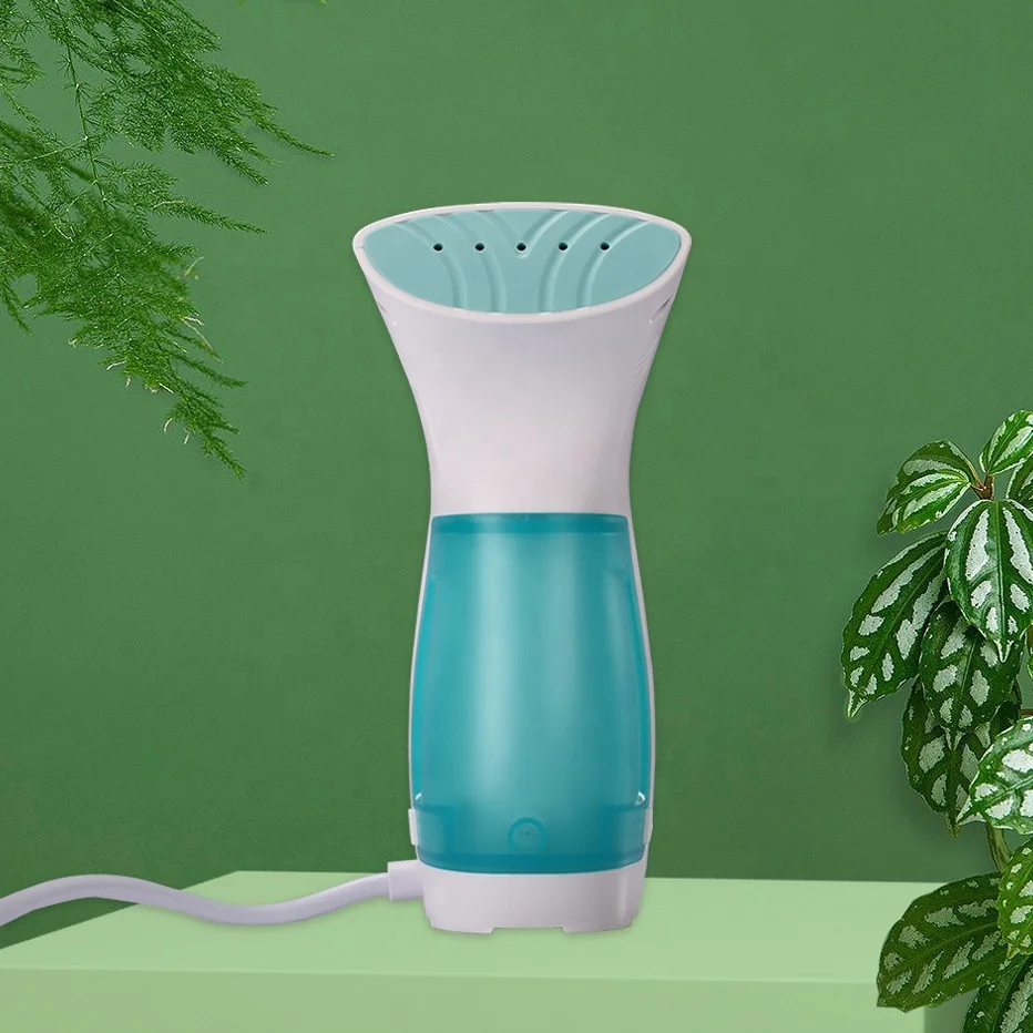 120ML Professional Clothing Iron Easy to Operate and Carry Suitable for Travel