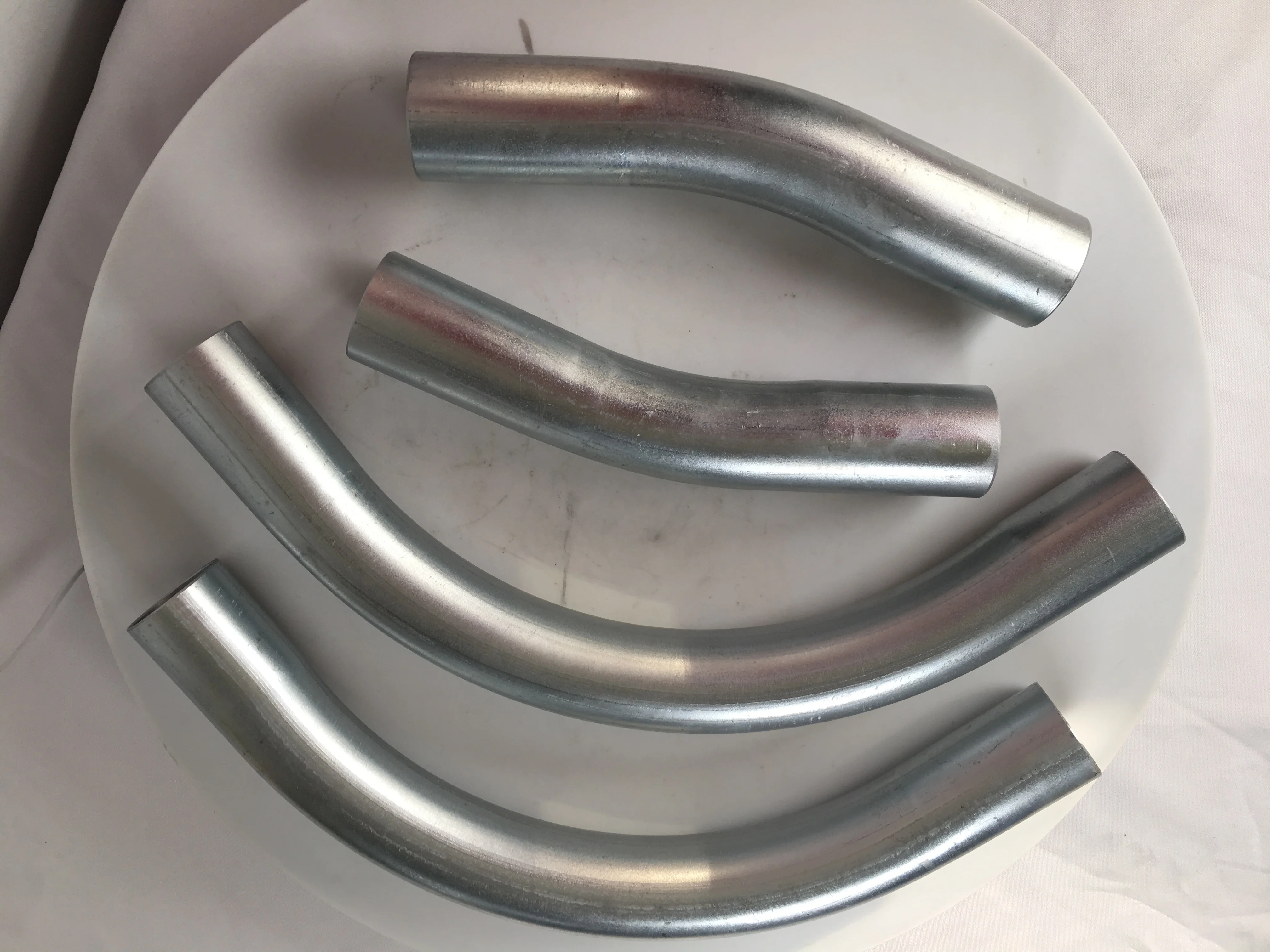 ANSI C80.3 UL797 standard 1 2 3 4 inch hot dip galvanized EMT conduit elbows
