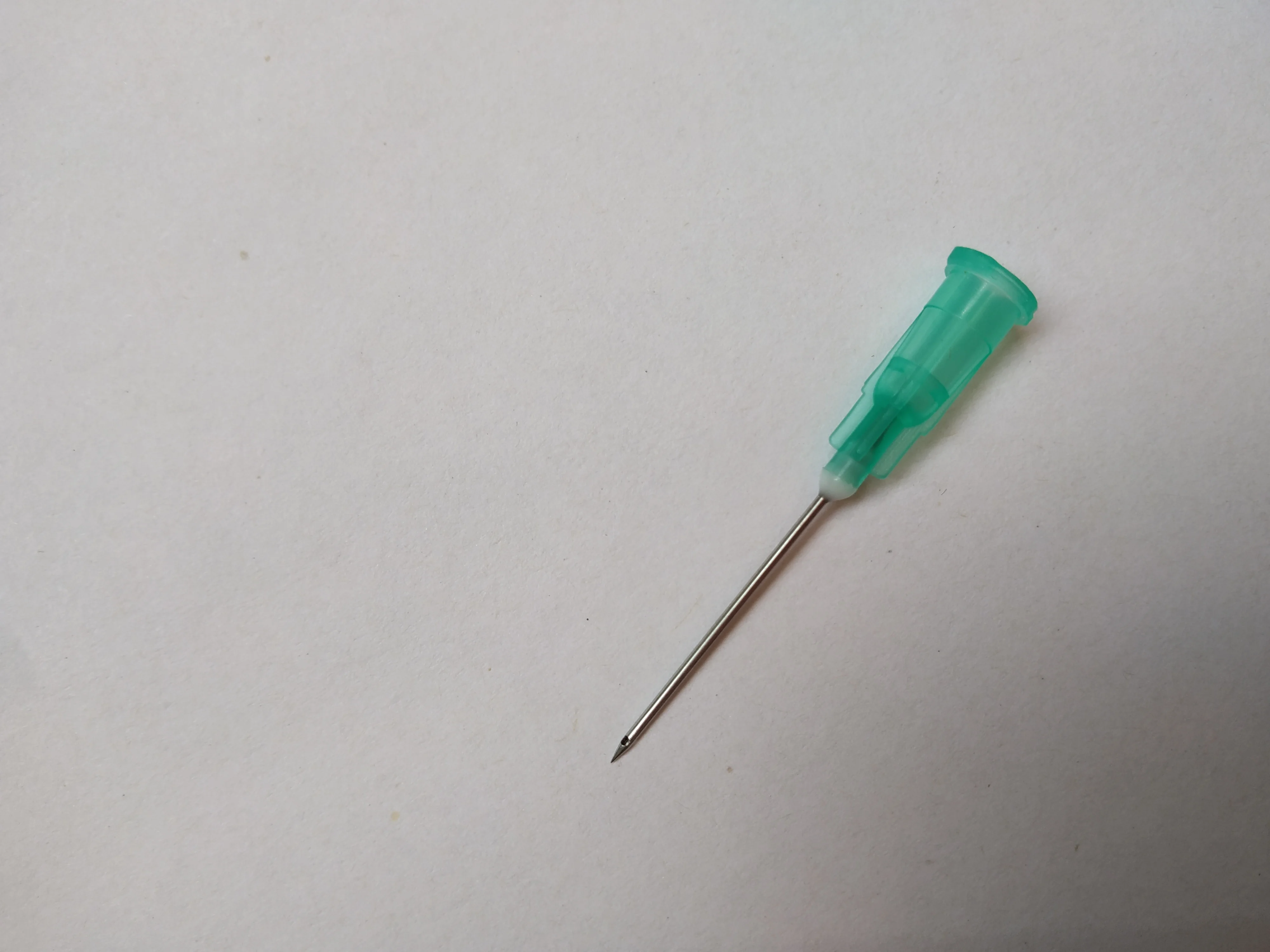 
VETERINARY STAINLESS STEEL INJECTION NEEDLE FOR LULLING ANIMALS 