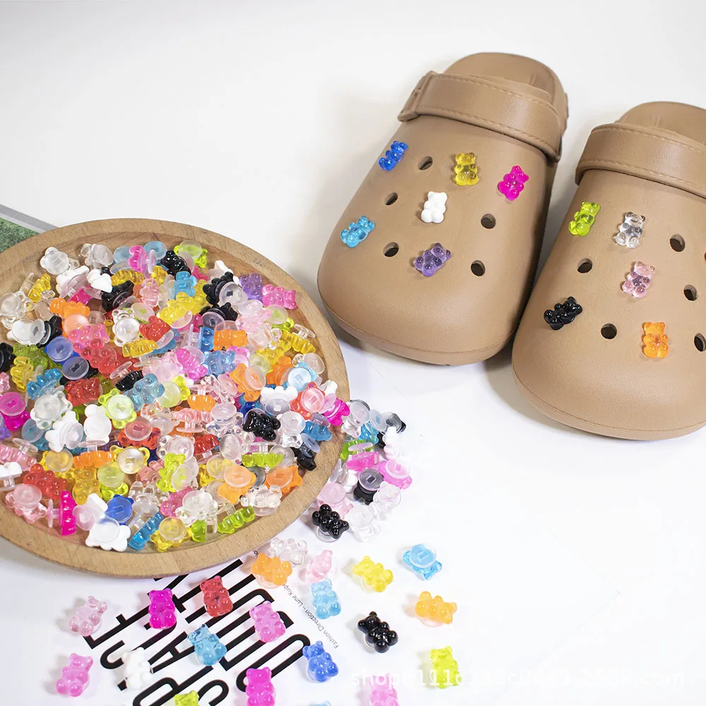 Popular shoe decoration accessories resin colored candy bear shoe flower Wholesale anime kids shoe decoration charms