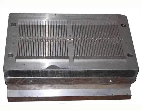 custom manufacture factory price Muti-cavity Plastic injection cable tie  mould