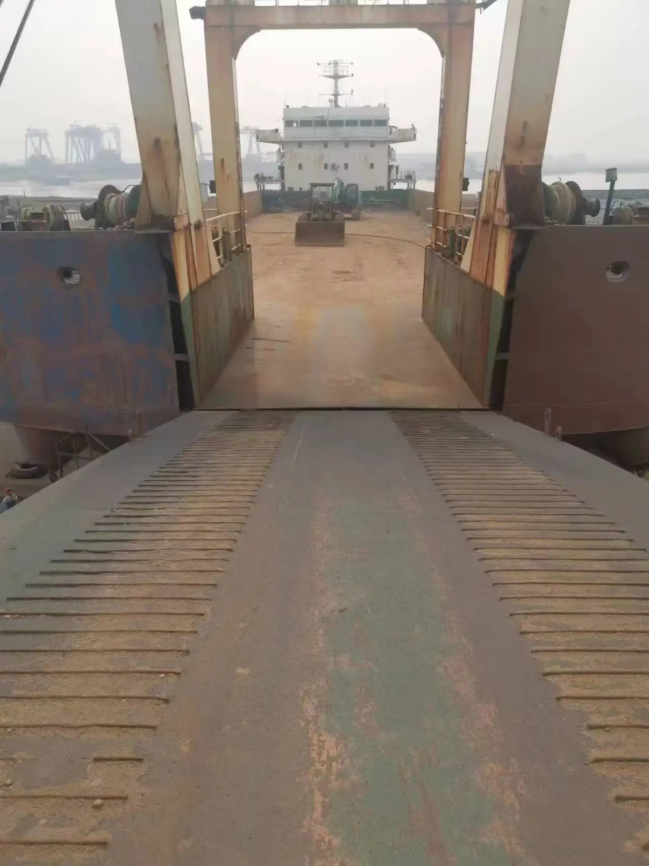 deck barge