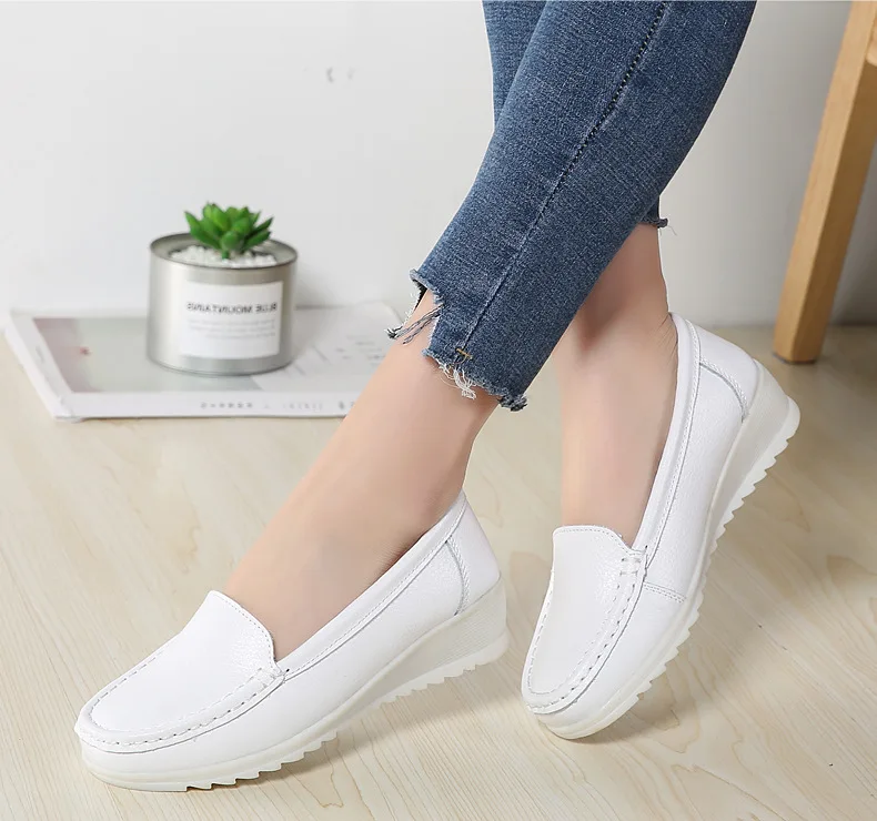 TPR sole cow leather upper women shoes loafers non-slip white nursing shoes for nurse