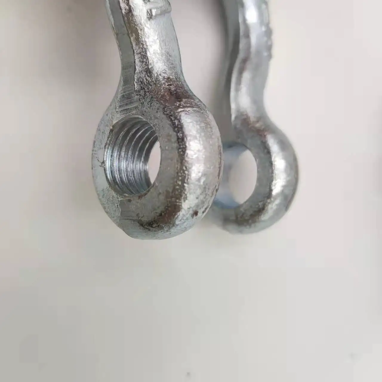 Hot Dip Galvanized Drop Forged Steel Screw Pin Shackle for sale