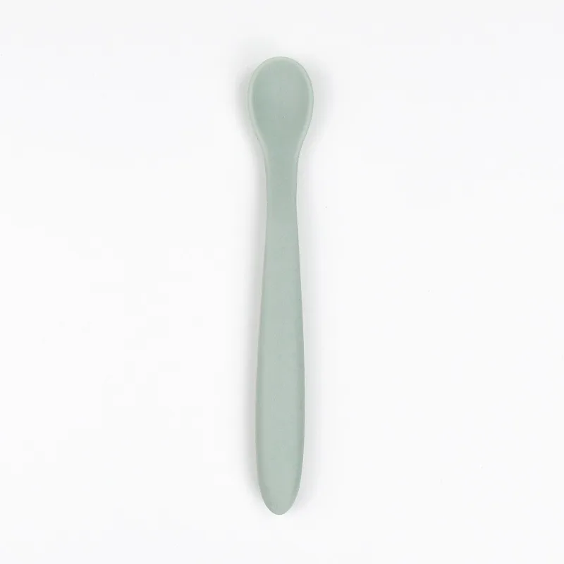 Wholesale Portable Bendable and reusable multicolor baby silicone feeding spoon