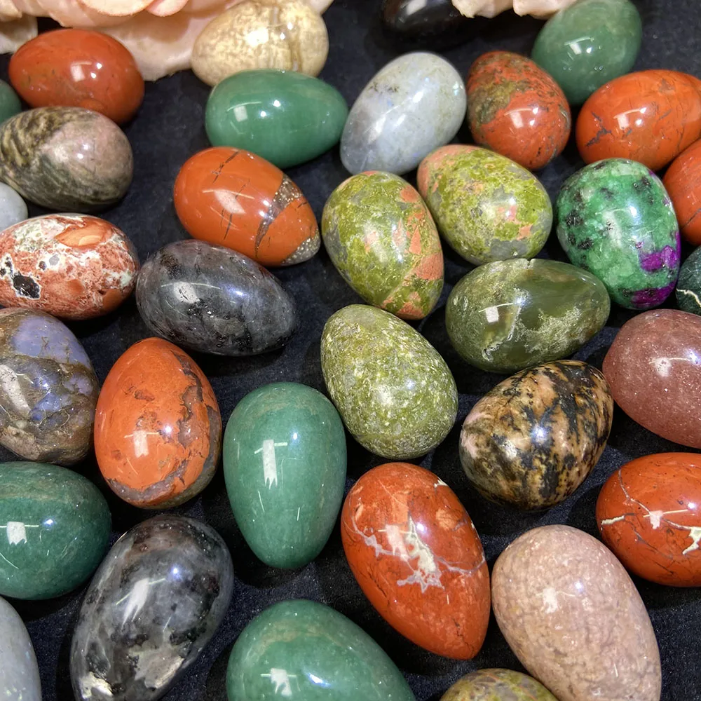 Natural Crystal Crafts Mix Material Crystal Eggs 3cm Mini Carving for Halloween gift