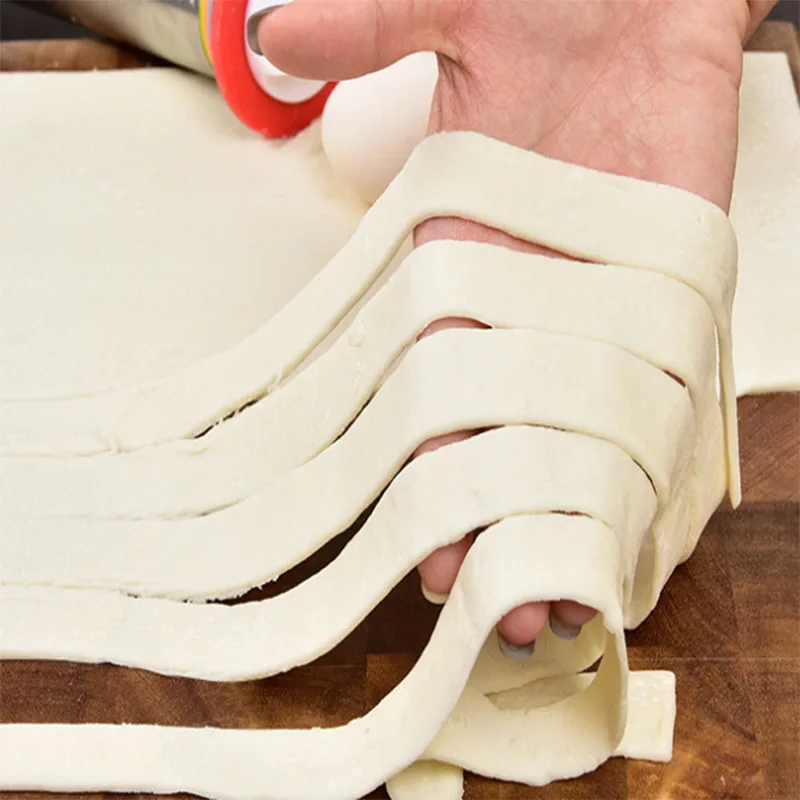 Hot Adjustable 3/5/7 wheel pastry stainless steel pizza dough pasta rocker wheel  cutter  in pizza tools