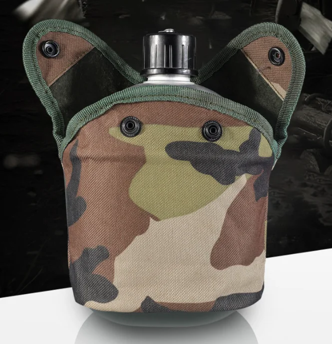 DFK1000 camping outdoor portable Aluminum water bottle with mug and pouch camouflage color