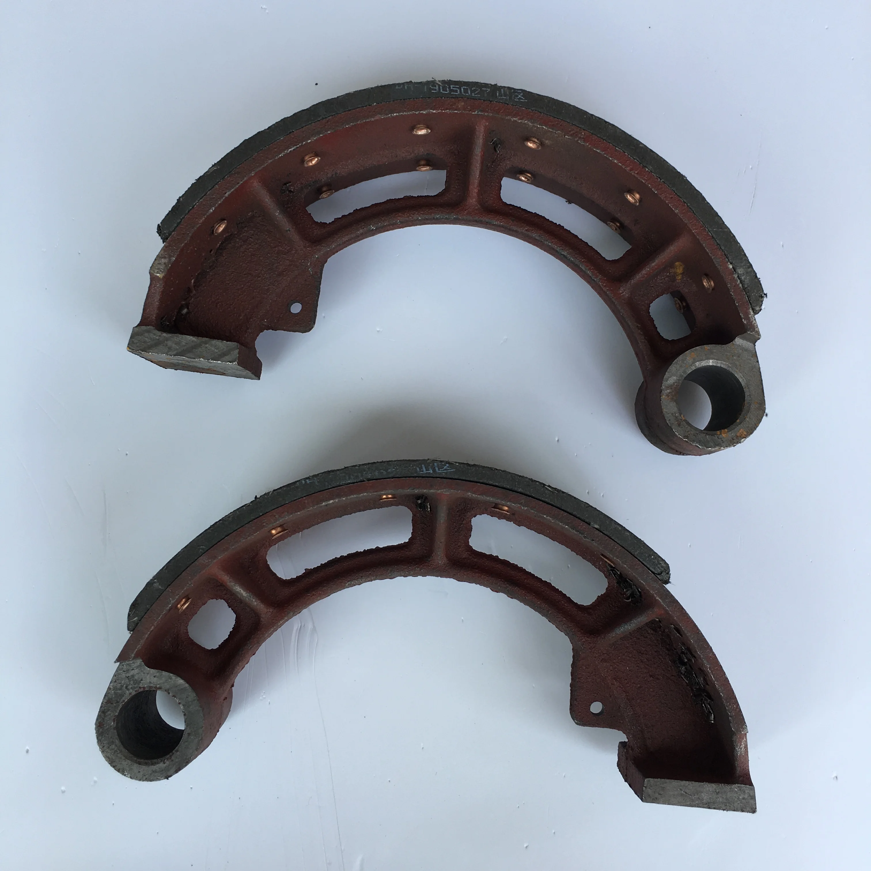 Manufacturer sells high quality brake shoe 1030