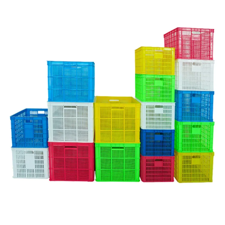 Пластиковый ящик для хранения пластиковых ящиков