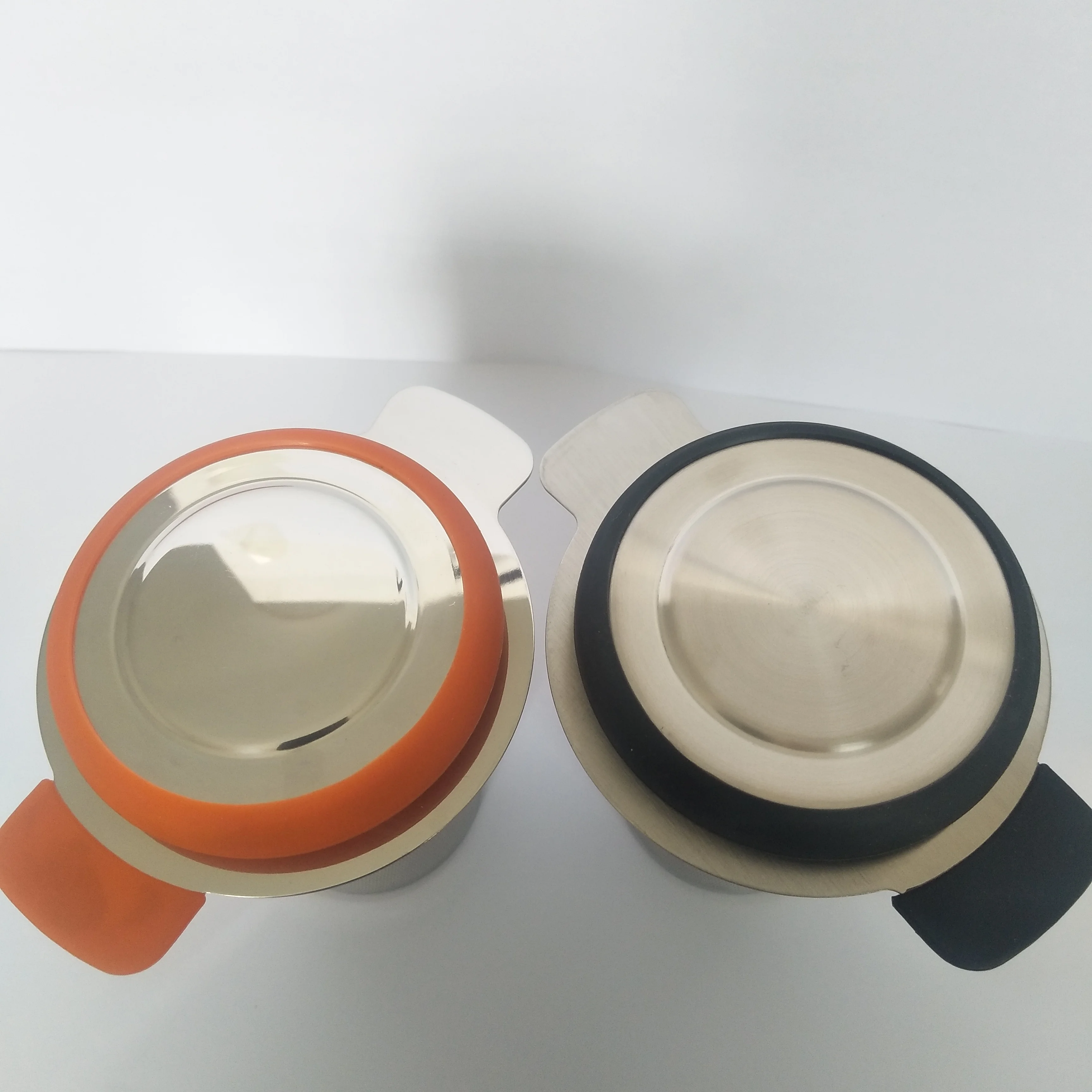 Reusable stainless steel tea infuser basket for loose leaf tea