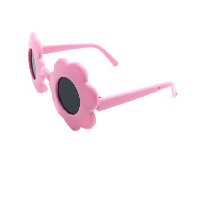Nice Price New flower shaped 3 Color Doll Accessories For Glasses