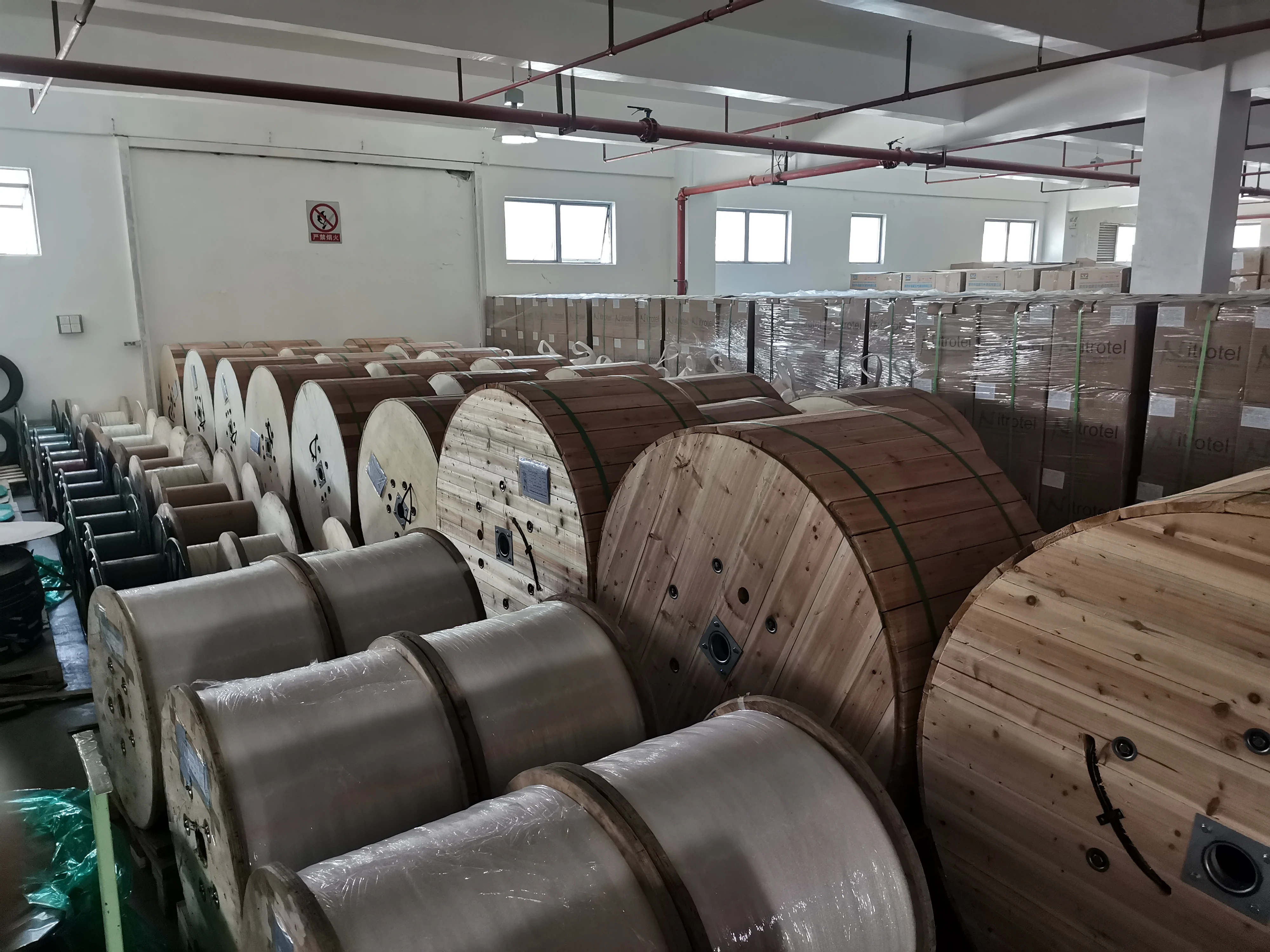 Factory CustomizedOutdoor Fiber Cable 4 12 24 Core SM G652D Steel Wire Strength Member Armored Optical