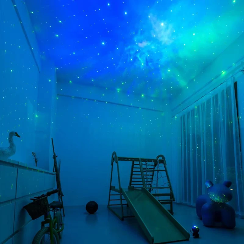 Spaceman Kids Gift Projector Lamp Modern Black Astronaut with Aurora Space Star LED Light Source Buddy Proyector