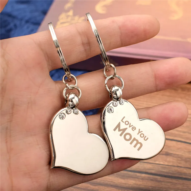 2021 Super Quality Customised Love MOM Keychain Delicate Gift Heart Shape Key Chain