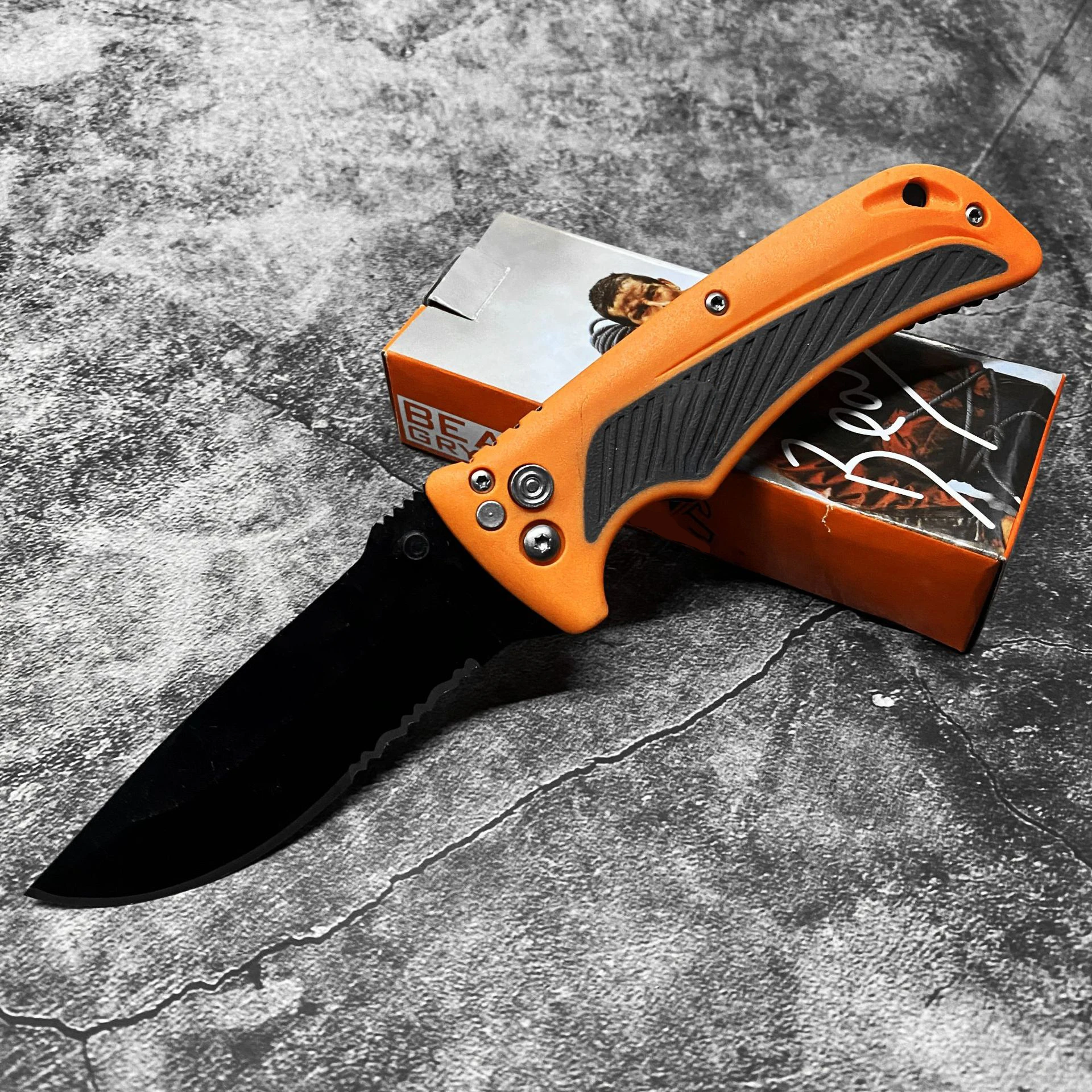 BG-Z01 Military Survival Tactical Hunting Folding Knife EDC Hand Tools Multipurpose Pocket Tourist Utility Knives Jackknife