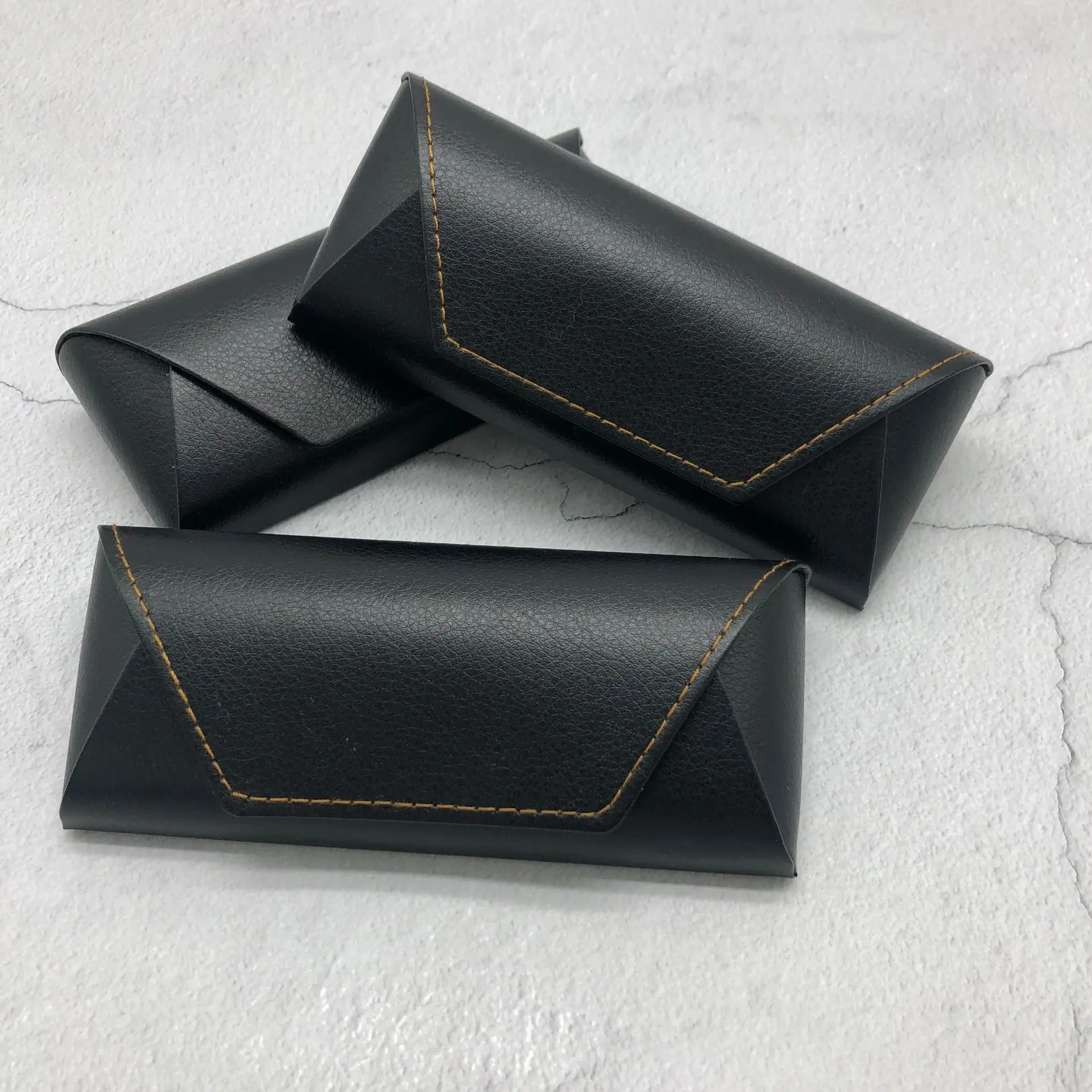 2022 Custom Logo Black Design Eyeglasses Packing Optical Reading Glasses Cases Eyewear Storage PU Leather Suede Sunglasses Case